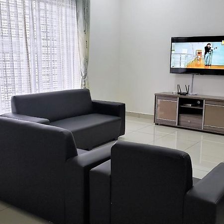 Sr Home-Stay @ Klia Куала-Лумпур Экстерьер фото