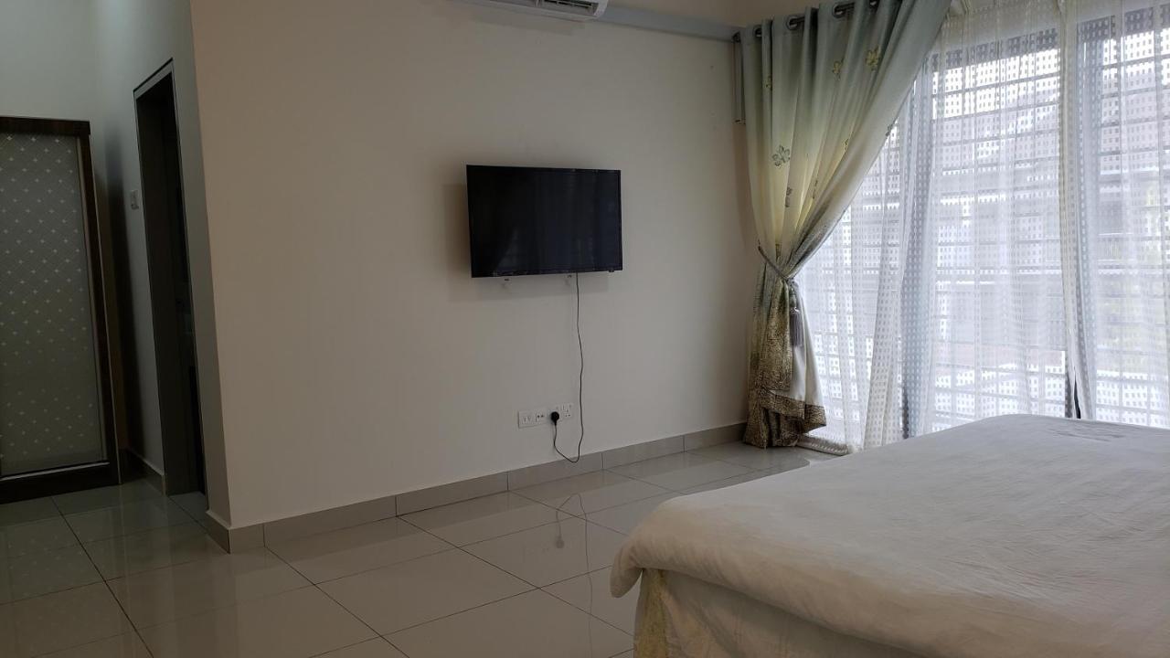 Sr Home-Stay @ Klia Куала-Лумпур Экстерьер фото